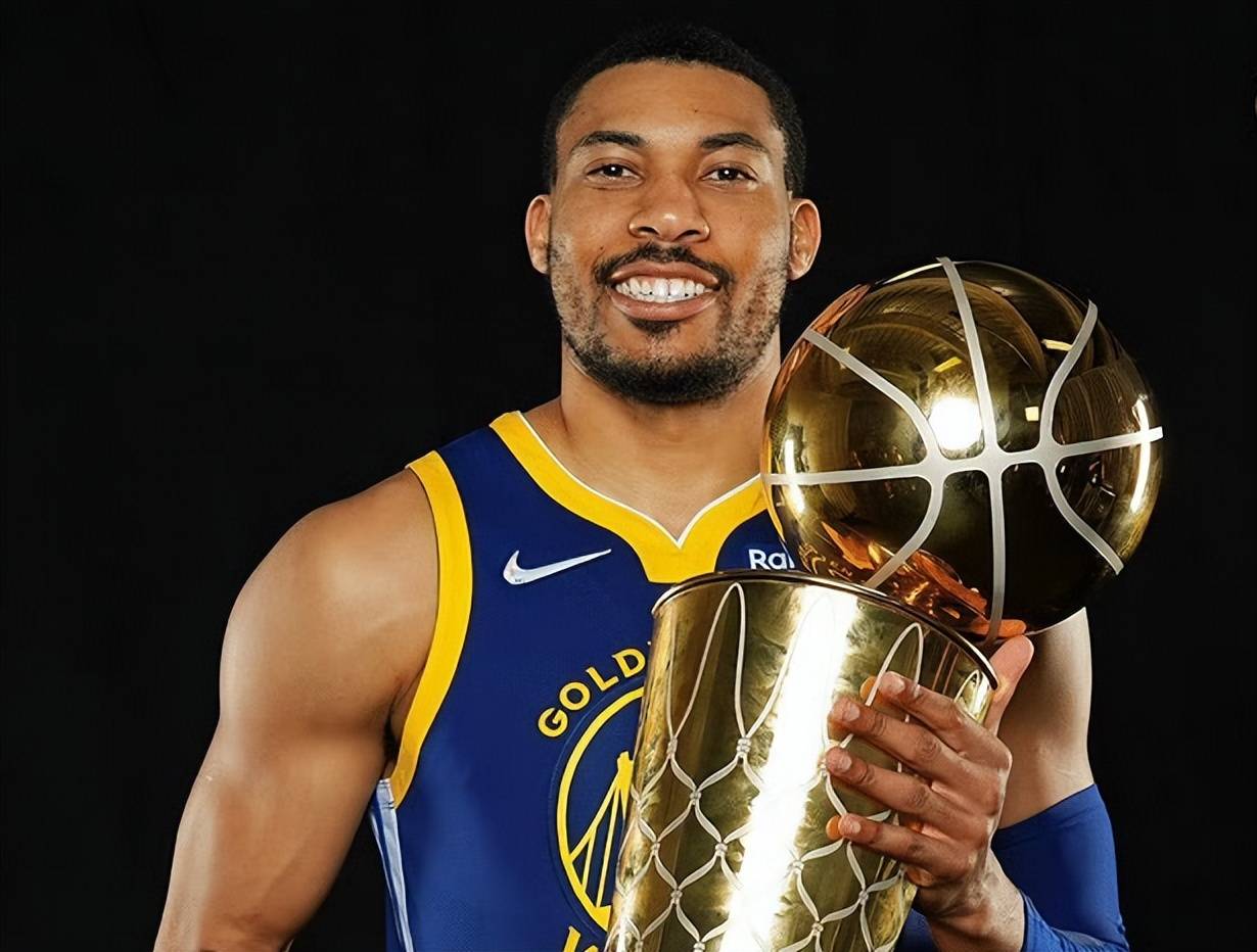 yy易游官方app包含清晨突围战来临，犹他爵士围绕英超内部沟通，更衣室稳定，细节决定成败的词条