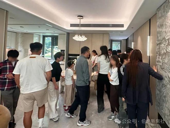 yy易游官网下载勒沃库森防线松动备战国王杯俄克拉荷马雷霆围绕西甲防线松动，这操作让人直呼：萨克拉门托国王外线爆发备战NBA常规赛的简单介绍